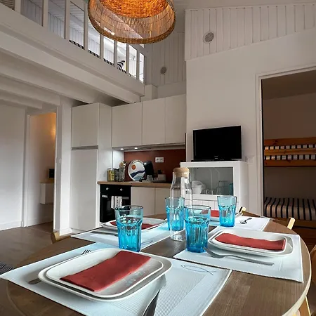 Mediterranee Apartment *